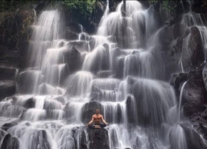kanto_lampo_waterfall
